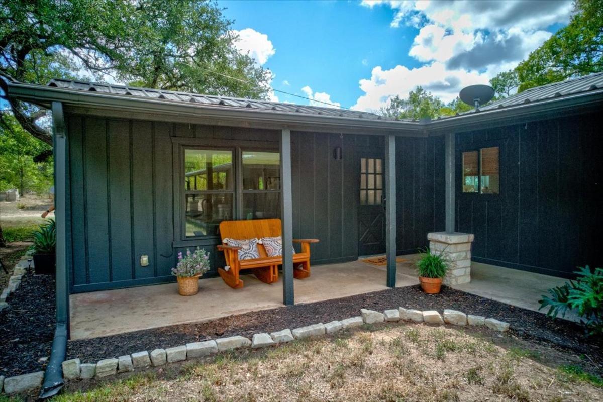 Relaxing Alpaca Ranch Mins From Downtown Wimberley Villa Ngoại thất bức ảnh